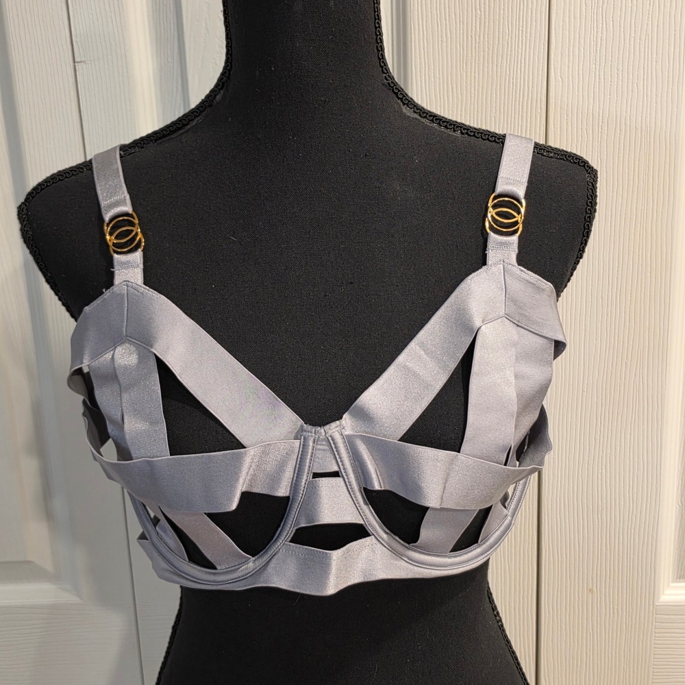 Victoria's Secret Bra Womens 38D Silver Unlined Balconette Strappy Cage Lingerie